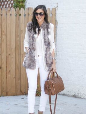 CAbi Aspen Faux Fur Vest Size Small